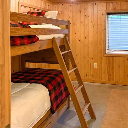 Lakefront Log Cabin With Dock About 9 Mi To Lutsen Mtn